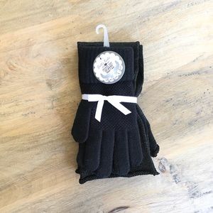 NWT gloves & leg warmers